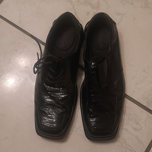Men dress shoes